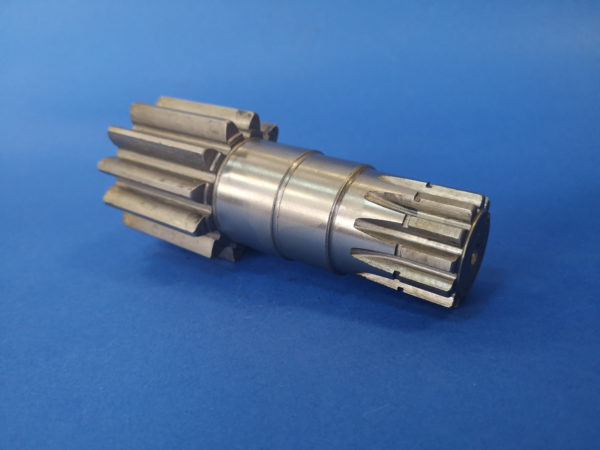 010230A Wałek silnika obrotu Hanix, Schaeff HR4 - Swing motor for Construction machinery: picture 1 010230A Wałek silnika obrotu Hanix, Schaeff HR4 - Swing motor for Construction machinery: picture 1