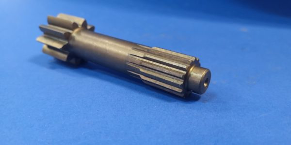 020050A Wałek silnika jazdy - Hydraulic motor for Construction machinery: picture 1 020050A Wałek silnika jazdy - Hydraulic motor for Construction machinery: picture 1