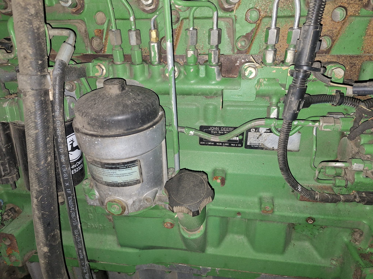 JOHN DEERE T670 - Combine harvester: picture 3 JOHN DEERE T670 - Combine harvester: picture 3