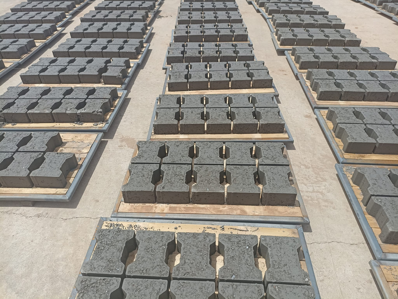 Block making machine Economic Hollow Block Machine: picture 8