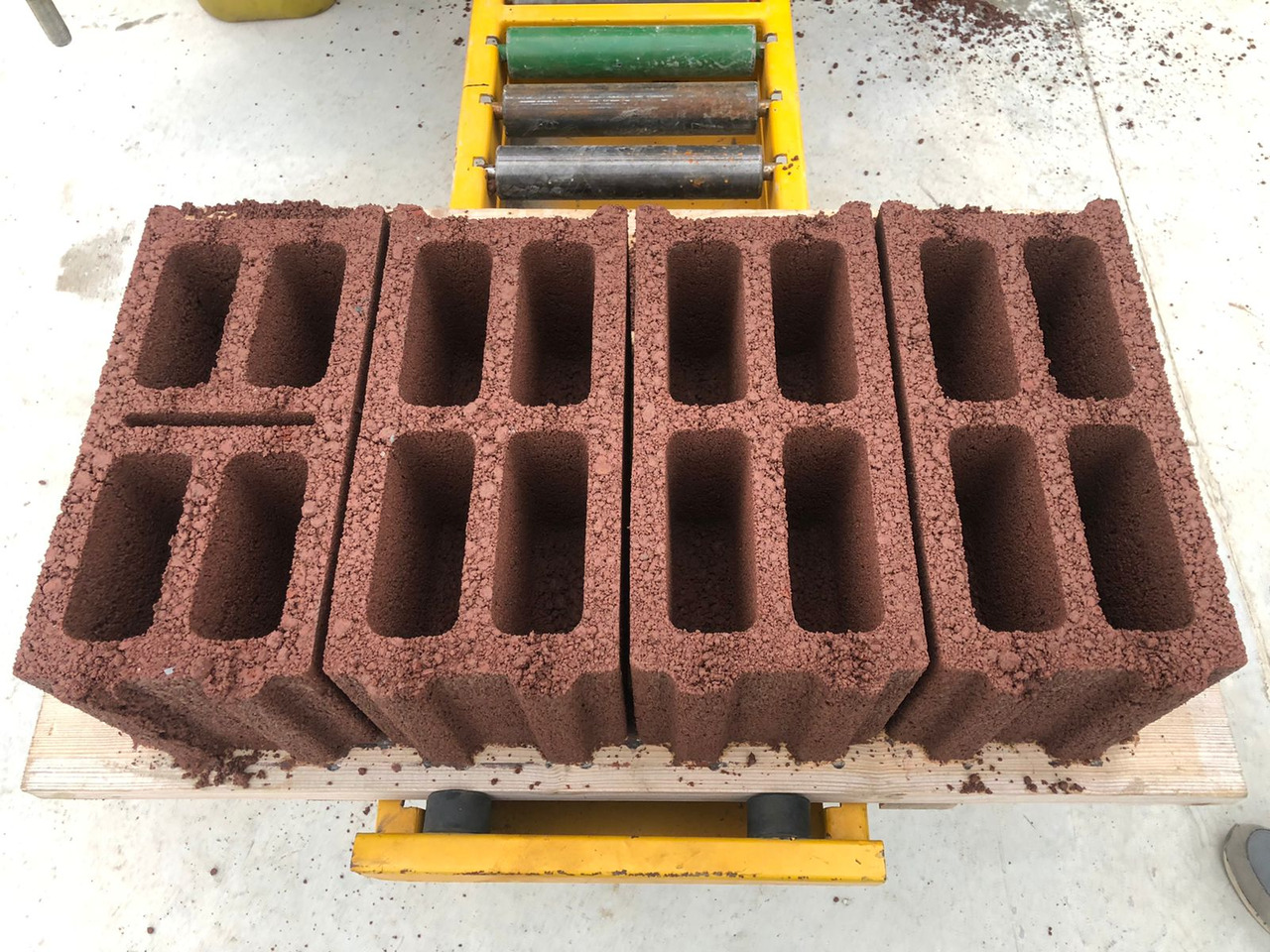 Block making machine Economic Hollow Block Machine: picture 6