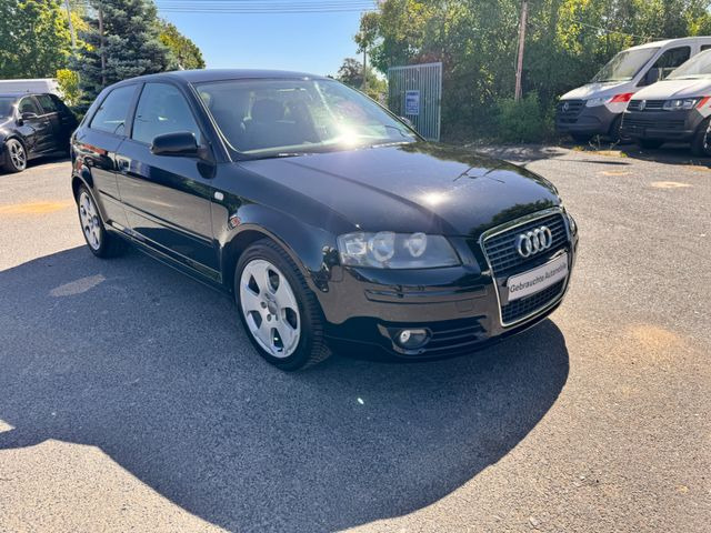 Audi A3 2.0 FSI Ambition S3 nur Export!! - Car: picture 2 Audi A3 2.0 FSI Ambition S3 nur Export!! - Car: picture 2