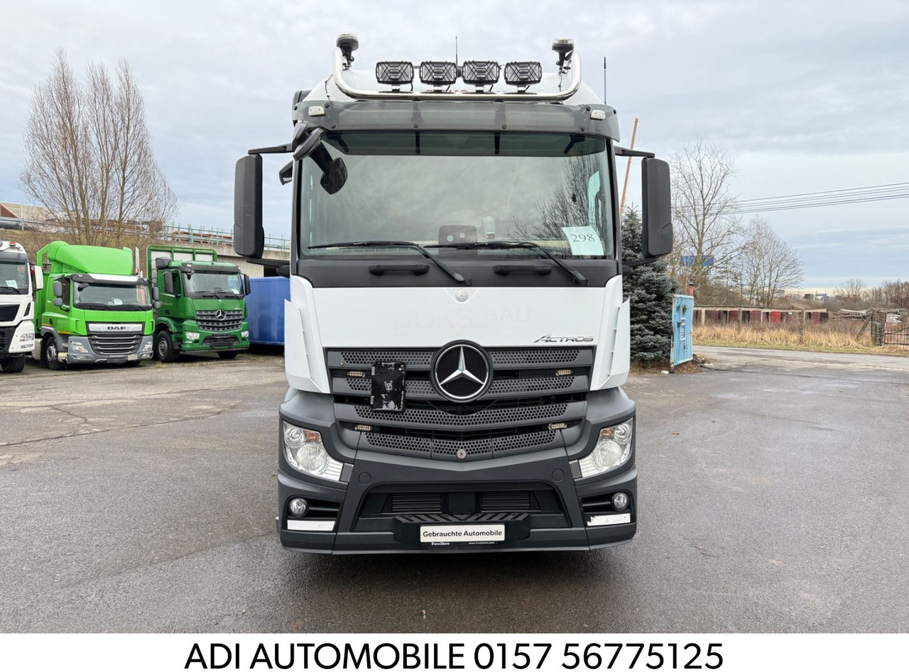 Mercedes-Benz Actros 2542 Abrollkipper mit Container - Hook lift truck: picture 2 Mercedes-Benz Actros 2542 Abrollkipper mit Container - Hook lift truck: picture 2