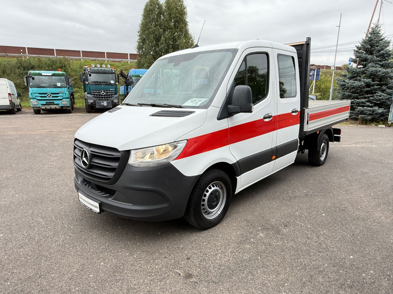 Mercedes-Benz Sprinter 217 Pritsche DoKa - Open body delivery van, Combi van: picture 3 Mercedes-Benz Sprinter 217 Pritsche DoKa - Open body delivery van, Combi van: picture 3