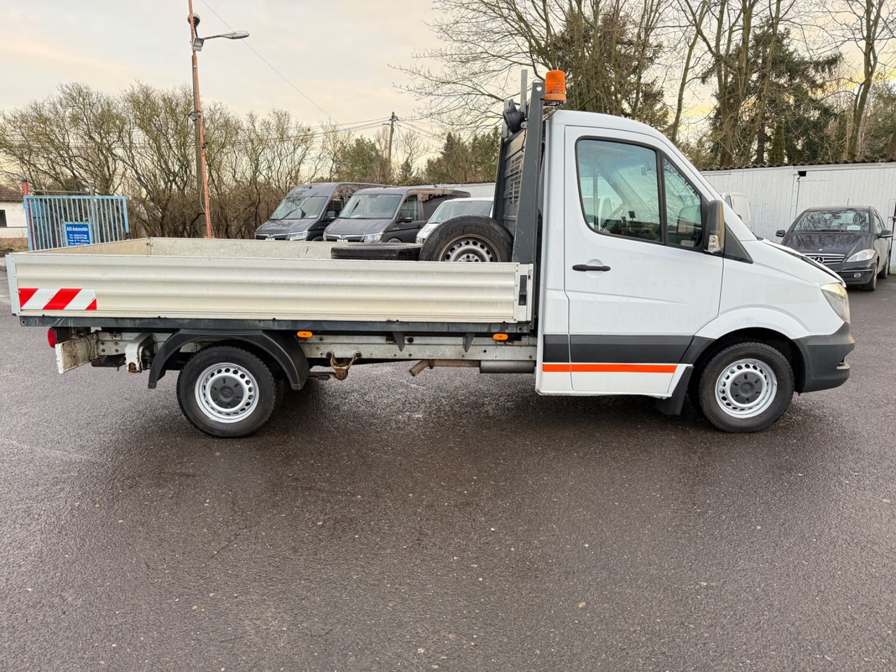 Mercedes-Benz Sprinter II Pritsche 313 CDI - Open body delivery van: picture 3 Mercedes-Benz Sprinter II Pritsche 313 CDI - Open body delivery van: picture 3