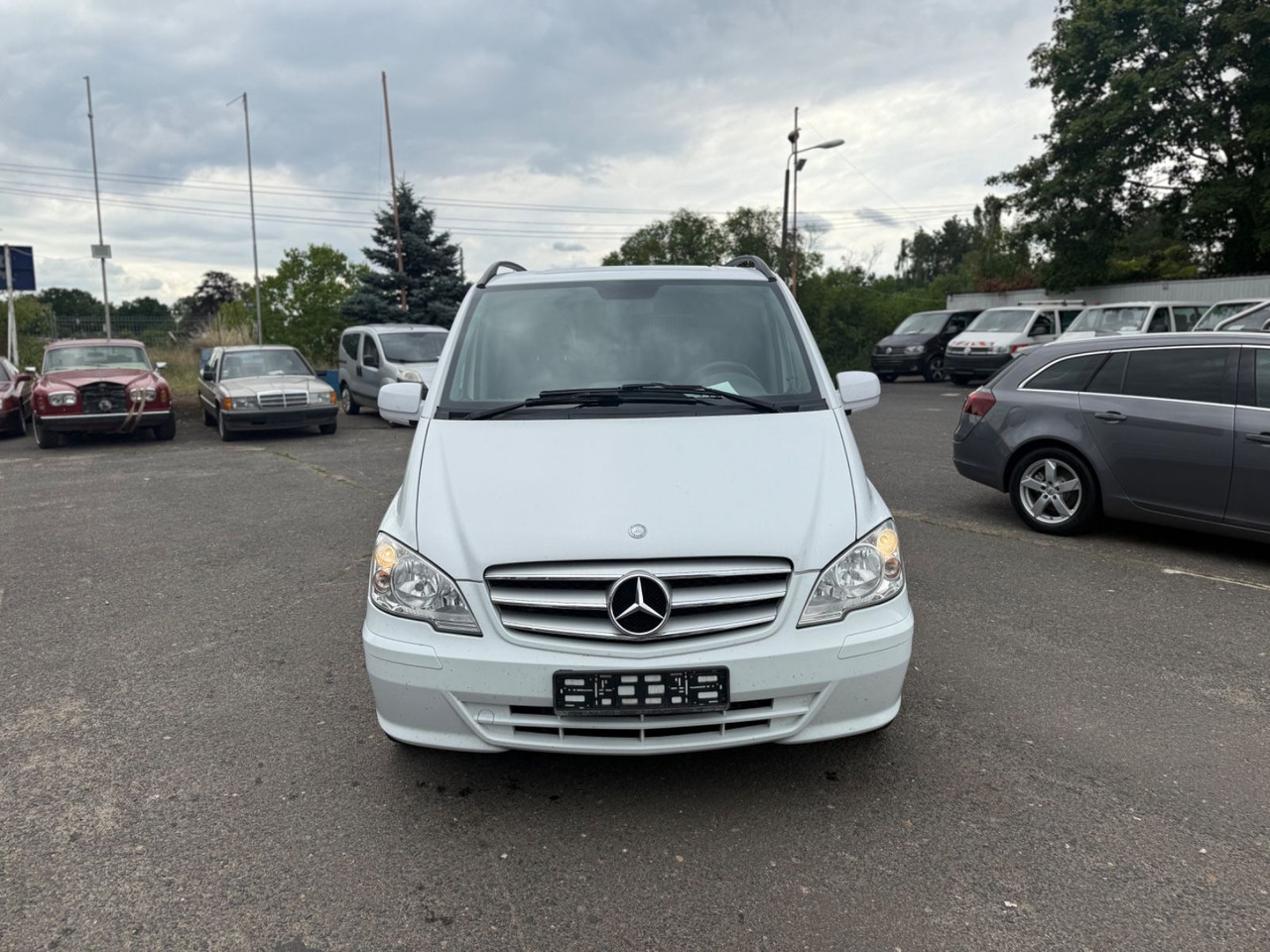 Mercedes-Benz Vito Mixto 122 CDI EFFECT lang - Passenger van: picture 1 Mercedes-Benz Vito Mixto 122 CDI EFFECT lang - Passenger van: picture 1