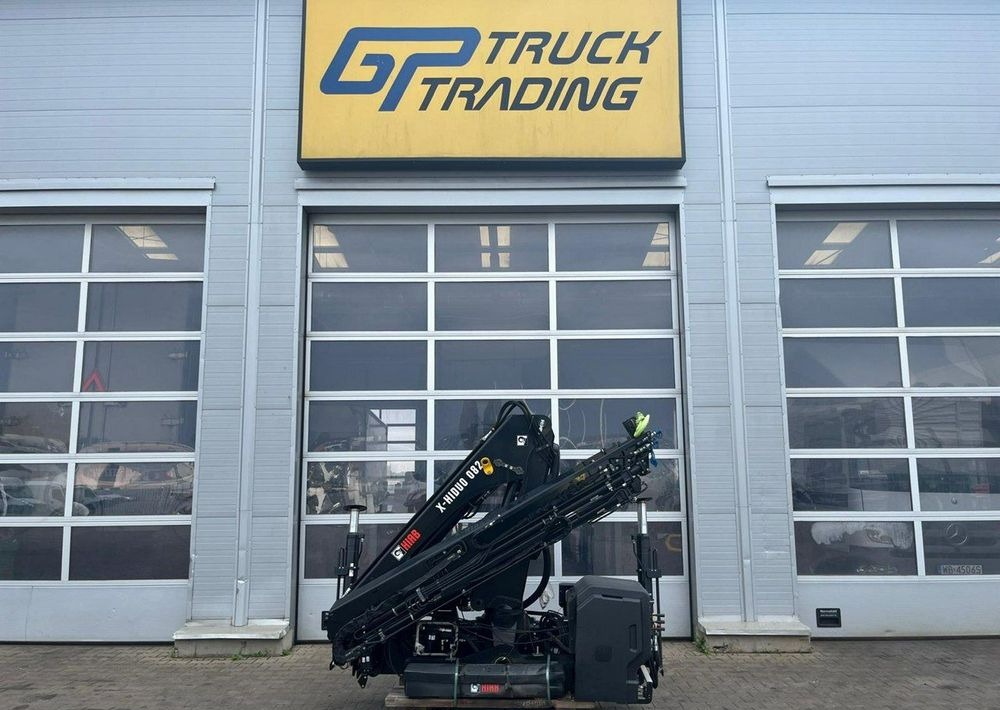 Inny 082 B-3 HiDuo - Truck mounted crane: picture 1 Inny 082 B-3 HiDuo - Truck mounted crane: picture 1