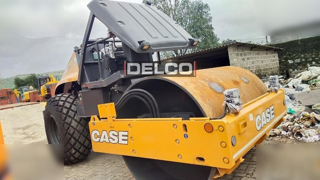 CASE 1107EX - Roller: picture 2 CASE 1107EX - Roller: picture 2