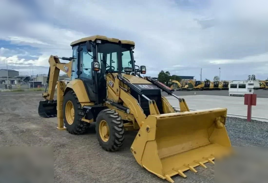 CATERPILLAR 424 - Backhoe loader: picture 1 CATERPILLAR 424 - Backhoe loader: picture 1
