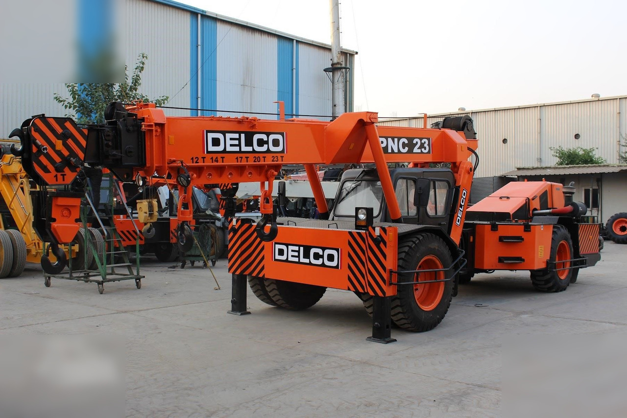 DELCO PNC 23 - Mobile crane: picture 4 DELCO PNC 23 - Mobile crane: picture 4