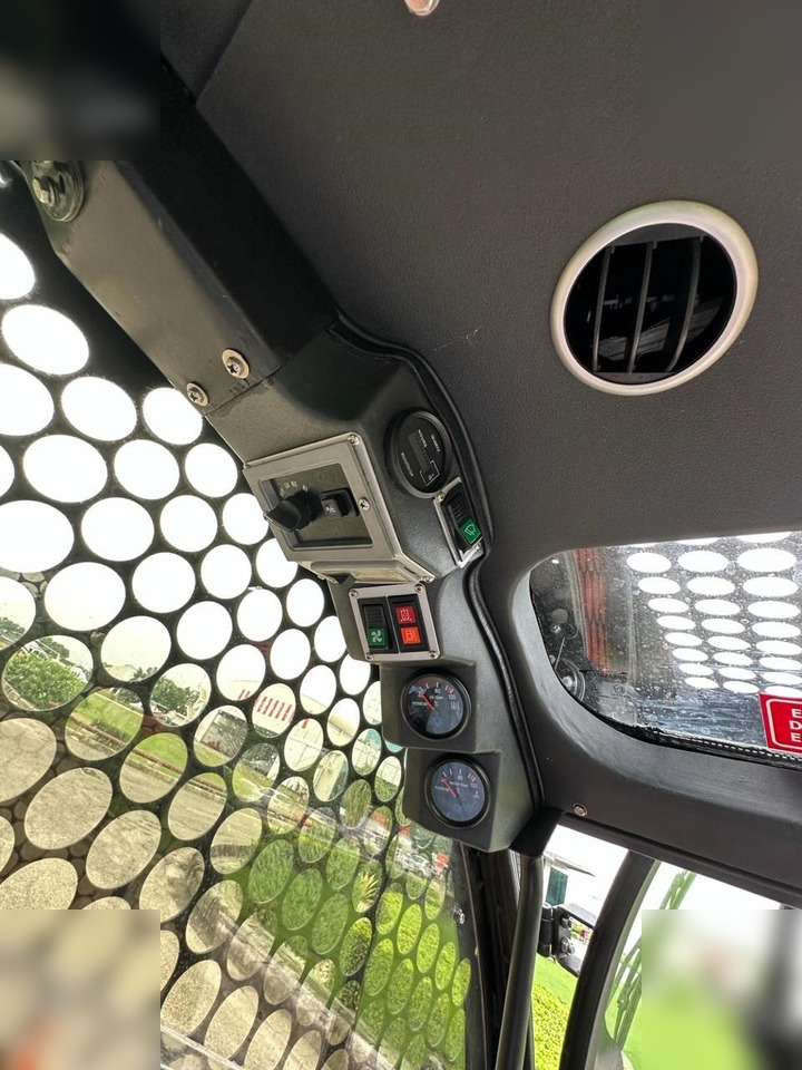 New Skid steer loader DELCO SSL175: picture 17