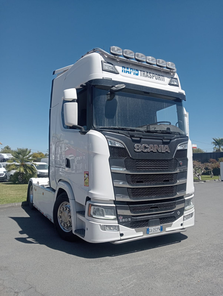 SCANIA S520 A4X2NB - Tractor unit: picture 2 SCANIA S520 A4X2NB - Tractor unit: picture 2
