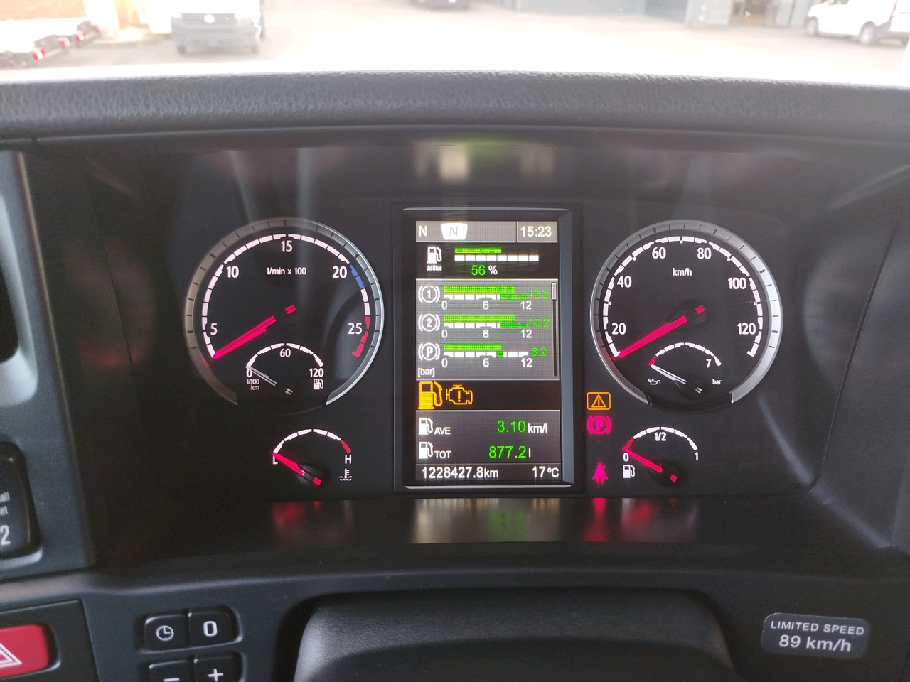 Scania R730 - Tractor unit: picture 2 Scania R730 - Tractor unit: picture 2