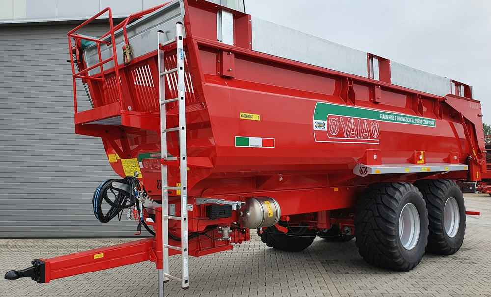 VAIA NL18 (2 axle trailer) - Tedding equipment: picture 2 VAIA NL18 (2 axle trailer) - Tedding equipment: picture 2