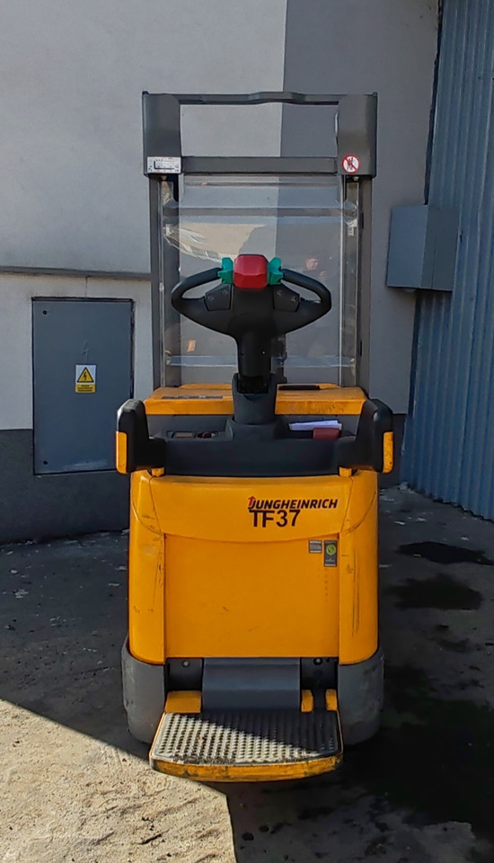 Jungheinrich ERC 216z / 2018y/ initiallift/ 7761h - Stacker: picture 3 Jungheinrich ERC 216z / 2018y/ initiallift/ 7761h - Stacker: picture 3