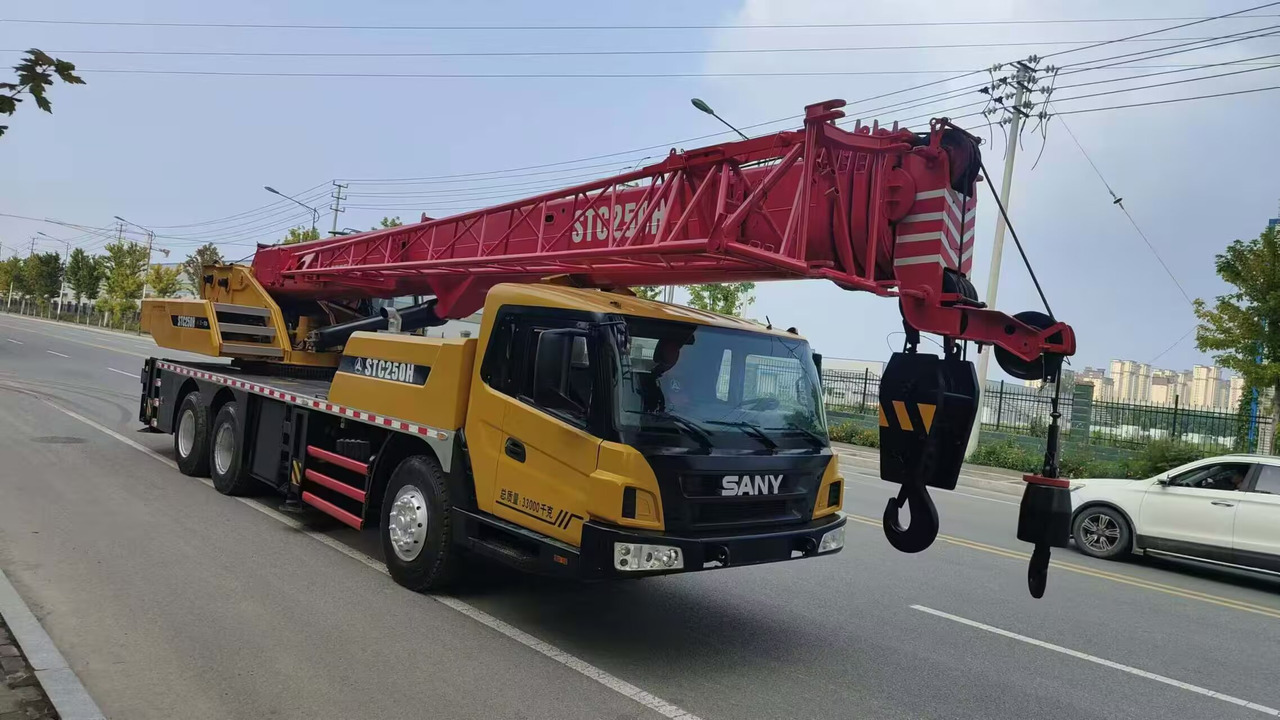 Sany - Crane: picture 1 Sany - Crane: picture 1