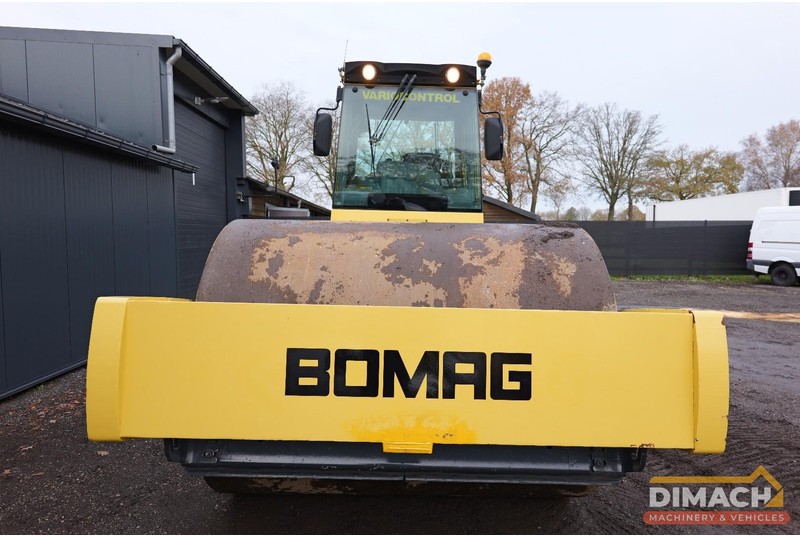 Bomag BW226 DH-4i BVC Trilrolwals - 27 ton - GPS pakket -TOP conditie - camera - Deutz 6 cil. - Roller: picture 3 Bomag BW226 DH-4i BVC Trilrolwals - 27 ton - GPS pakket -TOP conditie - camera - Deutz 6 cil. - Roller: picture 3