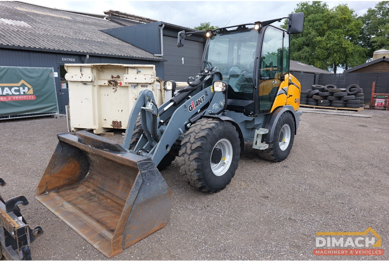 Giant G5000 DC Xtra Hydraulische snelwissel - Wheel loader: picture 3 Giant G5000 DC Xtra Hydraulische snelwissel - Wheel loader: picture 3