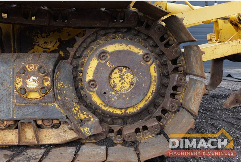 Bulldozer Komatsu D 65 PX-15 E0 ripper manual engine - 388cm wide: picture 12