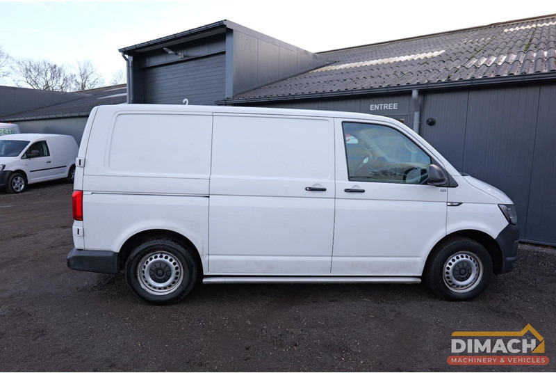 Volkswagen Transporter L1H1 2.0 L diesel - euro 5 geen adblue - 3 persoons cabine - 5 deurs - trekhaak - NL auto - Small van: picture 3 Volkswagen Transporter L1H1 2.0 L diesel - euro 5 geen adblue - 3 persoons cabine - 5 deurs - trekhaak - NL auto - Small van: picture 3
