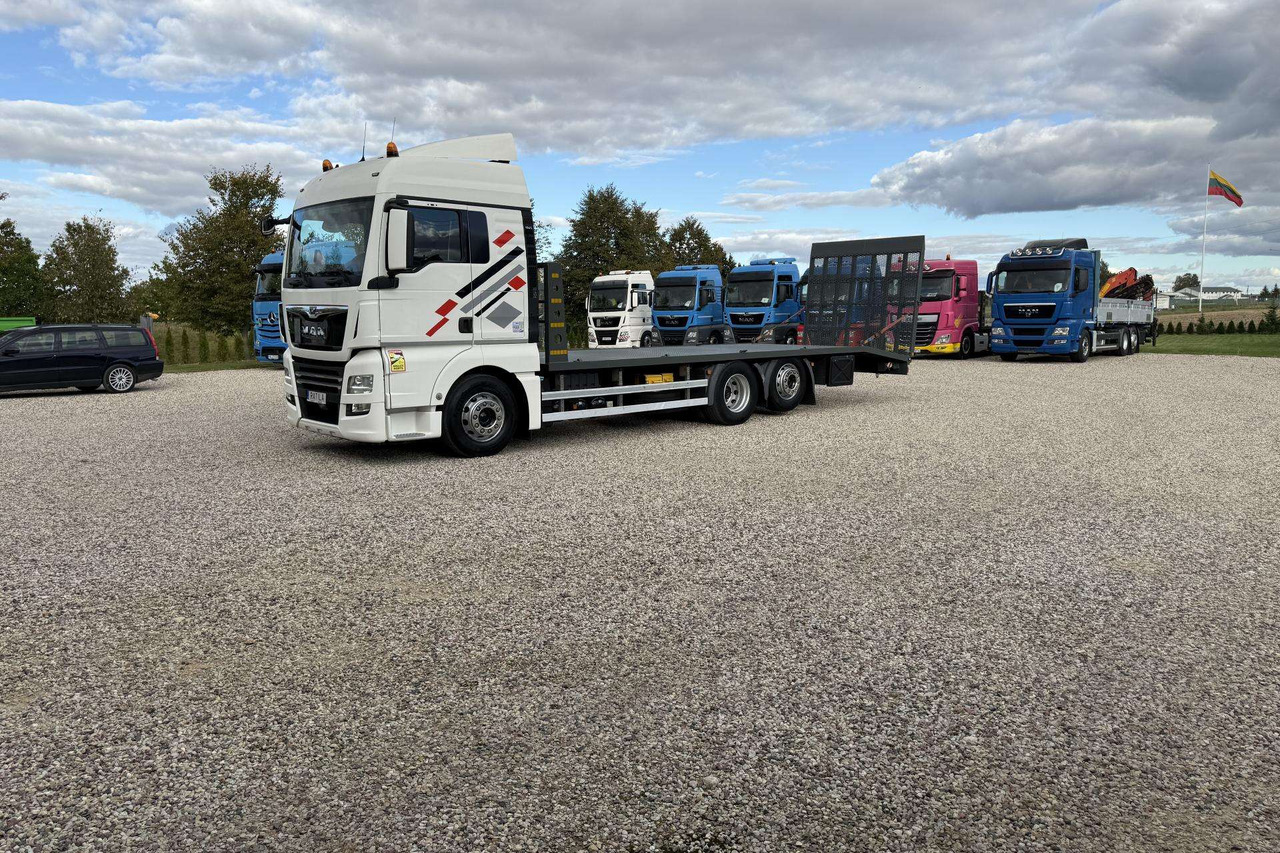 MAN TGX 26.420 - Autotransporter truck: picture 1 MAN TGX 26.420 - Autotransporter truck: picture 1