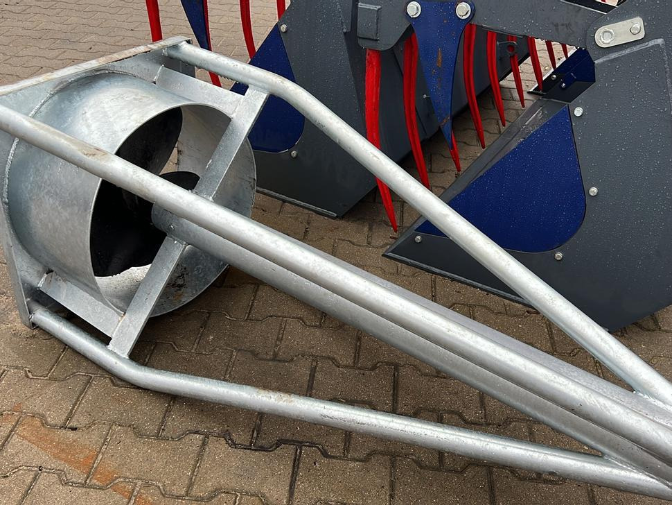 METAL-TECHNIK Güllermixer / Slurry agitator / Agitateur de lisier / Miscelatore / Смеситель жидкого удобрения / Mieszadło do gnojowicy 5,4 m - Fertilizing equipment: picture 1 METAL-TECHNIK Güllermixer / Slurry agitator / Agitateur de lisier / Miscelatore / Смеситель жидкого удобрения / Mieszadło do gnojowicy 5,4 m - Fertilizing equipment: picture 1