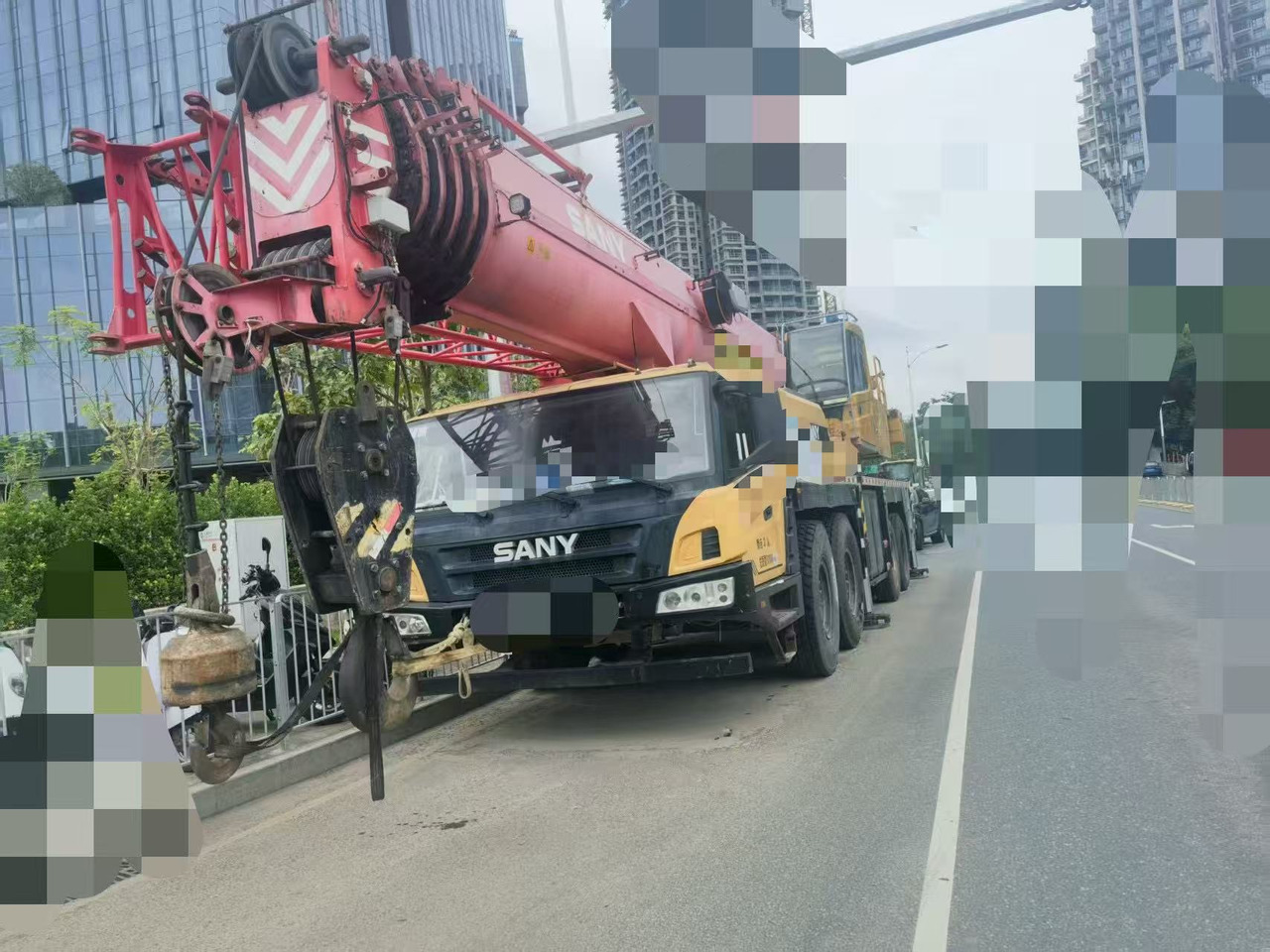 - Mobile crane: picture 1 - Mobile crane: picture 1