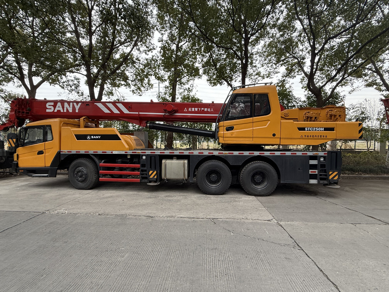 SANY STC250 - Mobile crane: picture 1 SANY STC250 - Mobile crane: picture 1