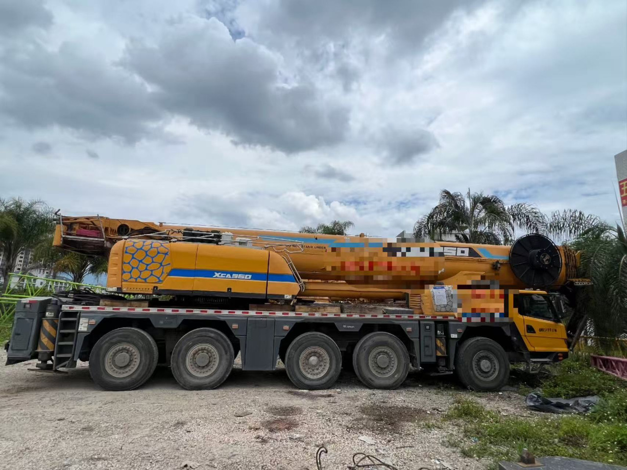 XCMG XCA220 - All terrain crane: picture 1 XCMG XCA220 - All terrain crane: picture 1