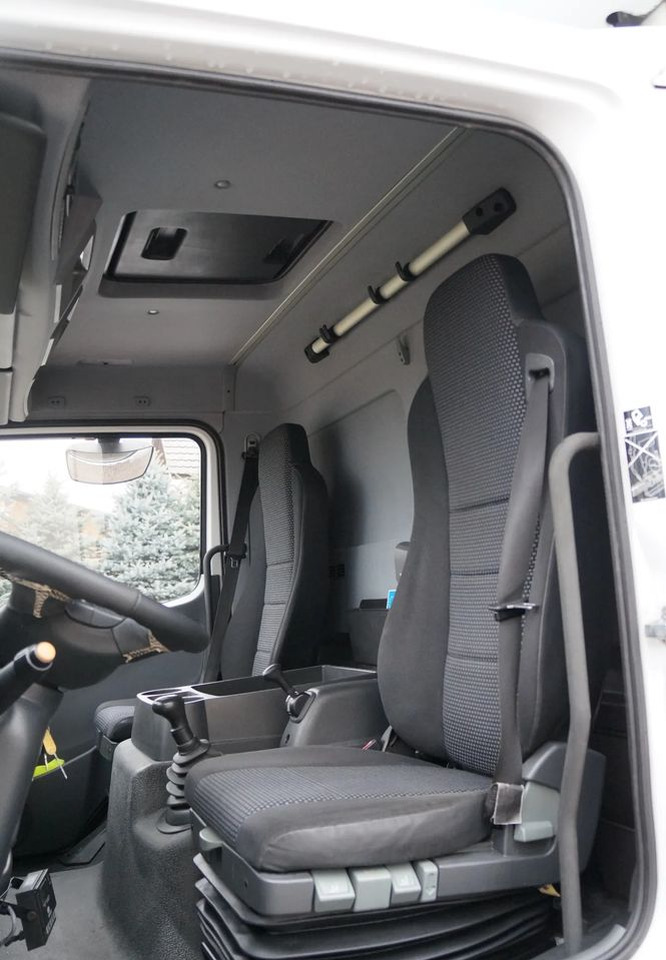 Mercedes-Benz ATEGO 1318 EURO 5 132 TYS KM CHŁODNIA CARRIER 750 WINDA leasing Mercedes-Benz ATEGO 1318 EURO 5 132 TYS KM CHŁODNIA CARRIER 750 WINDA: picture 11