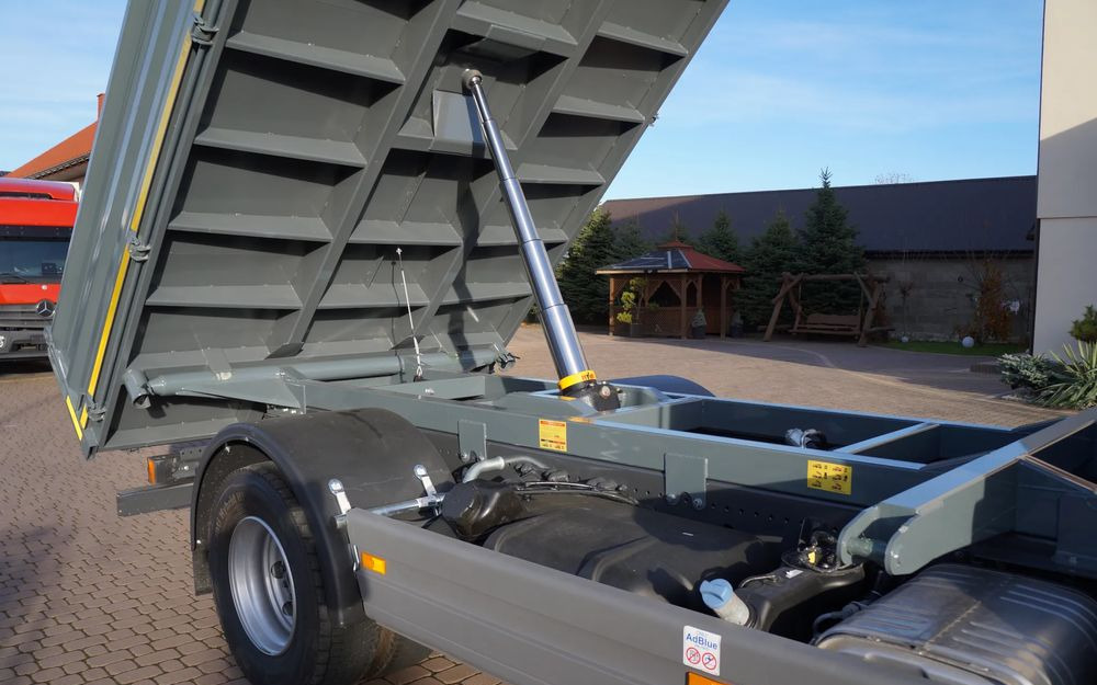 Tipper Mercedes-Benz ATEGO 1518 EURO 5 WYWROTKA 3 STRONNA KIPER 1524: picture 8 Tipper Mercedes-Benz ATEGO 1518 EURO 5 WYWROTKA 3 STRONNA KIPER 1524: picture 8