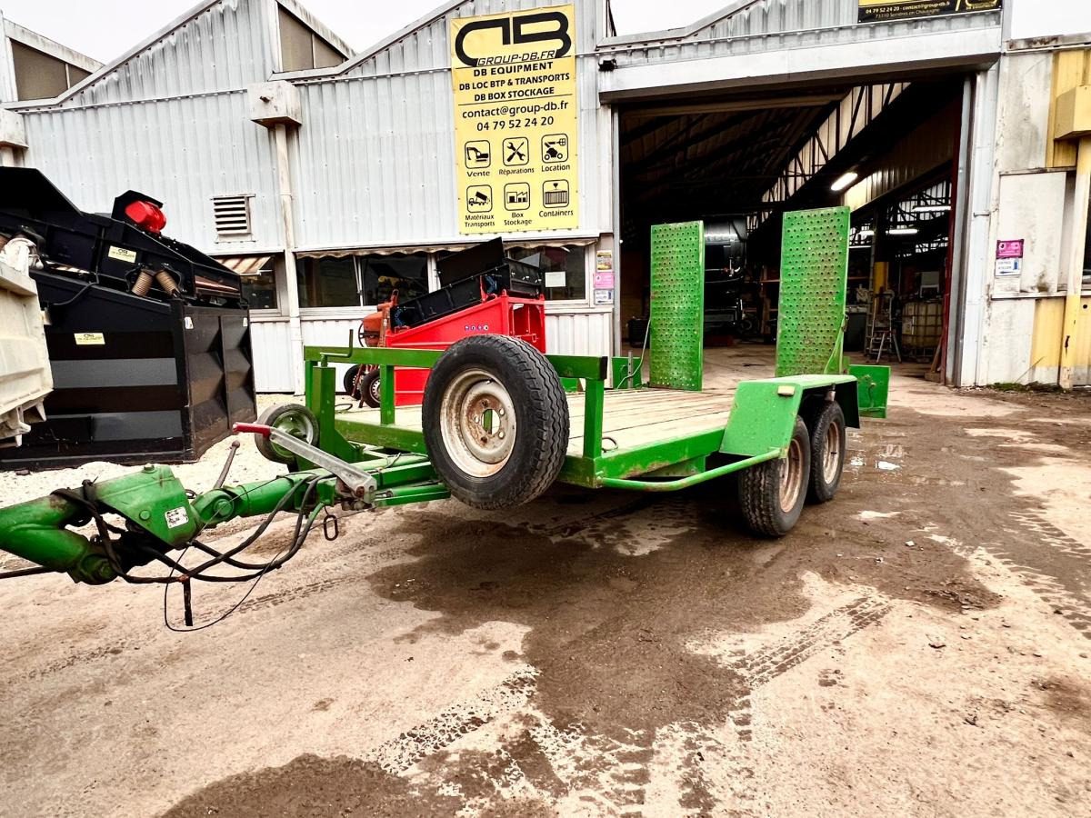 Bouveret R23200 REMORQUE PORTE ENGIN 2 ESSIEUX 3,2T - Low loader trailer: picture 1 Bouveret R23200 REMORQUE PORTE ENGIN 2 ESSIEUX 3,2T - Low loader trailer: picture 1