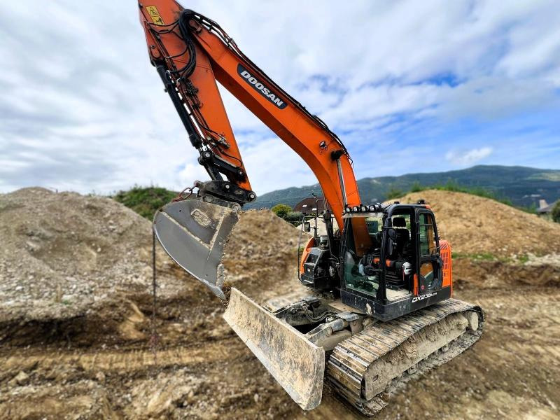 Doosan DX235 LCR-5 PELLE A CHENILLES 26T - Crawler excavator: picture 5 Doosan DX235 LCR-5 PELLE A CHENILLES 26T - Crawler excavator: picture 5