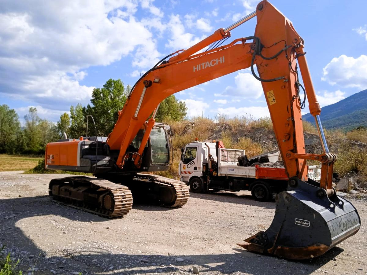 HITACHI PELLE ZX 350 LCN-3 35T - Crawler excavator: picture 4 HITACHI PELLE ZX 350 LCN-3 35T - Crawler excavator: picture 4
