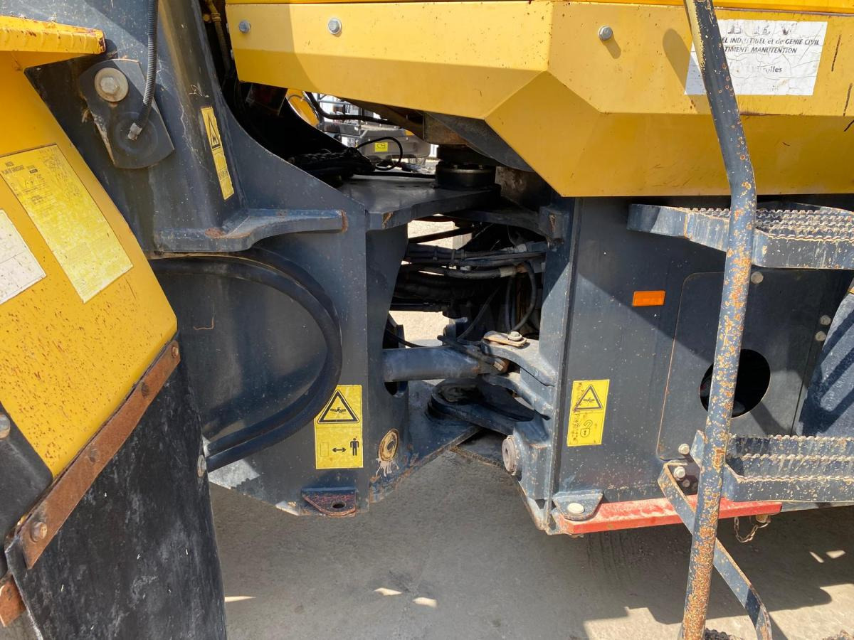 Wheel loader Komatsu WA250-5H Chargeuse à pneus: picture 9