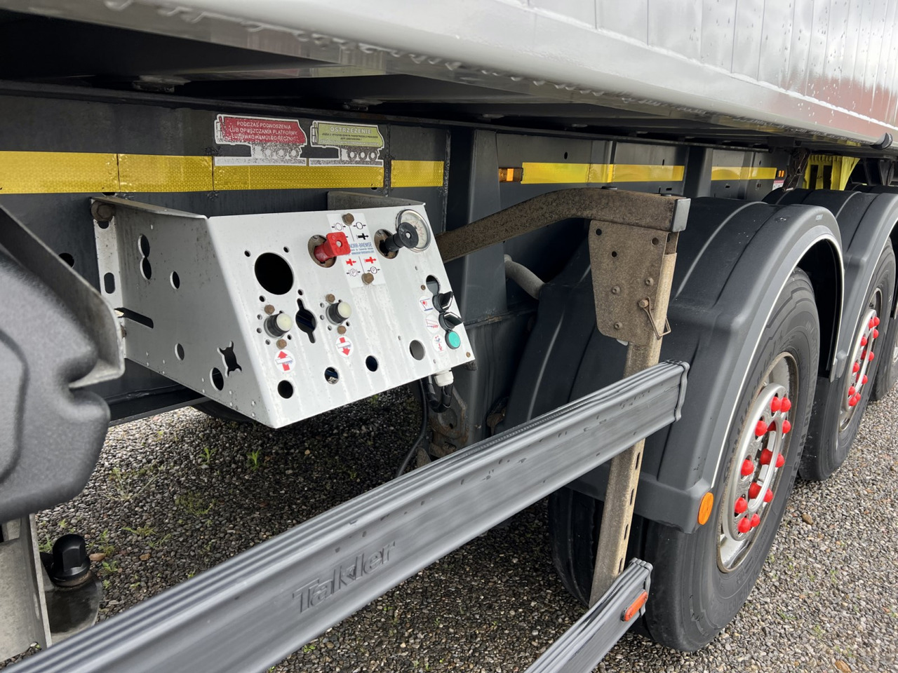 FEBER Inter Cars N-Wd1-900B - Tipper semi-trailer: picture 5 FEBER Inter Cars N-Wd1-900B - Tipper semi-trailer: picture 5