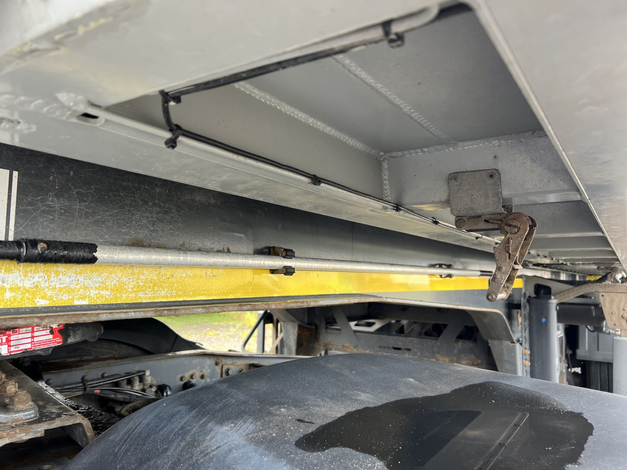 FEBER Inter Cars N-Wd1-900B - Tipper semi-trailer: picture 4 FEBER Inter Cars N-Wd1-900B - Tipper semi-trailer: picture 4