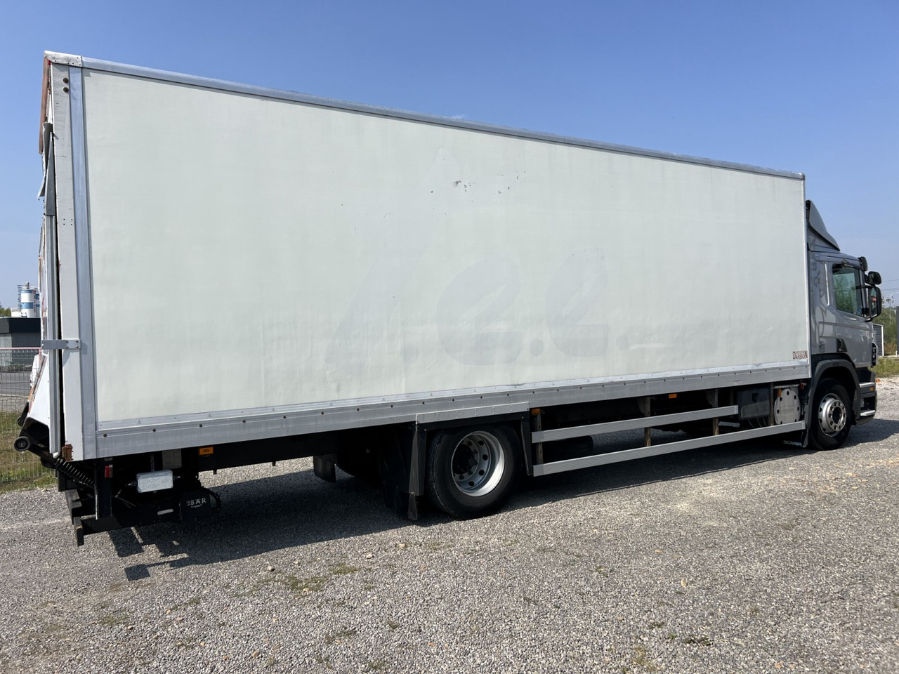 Scania P320 - Dropside/ Flatbed truck: picture 4 Scania P320 - Dropside/ Flatbed truck: picture 4