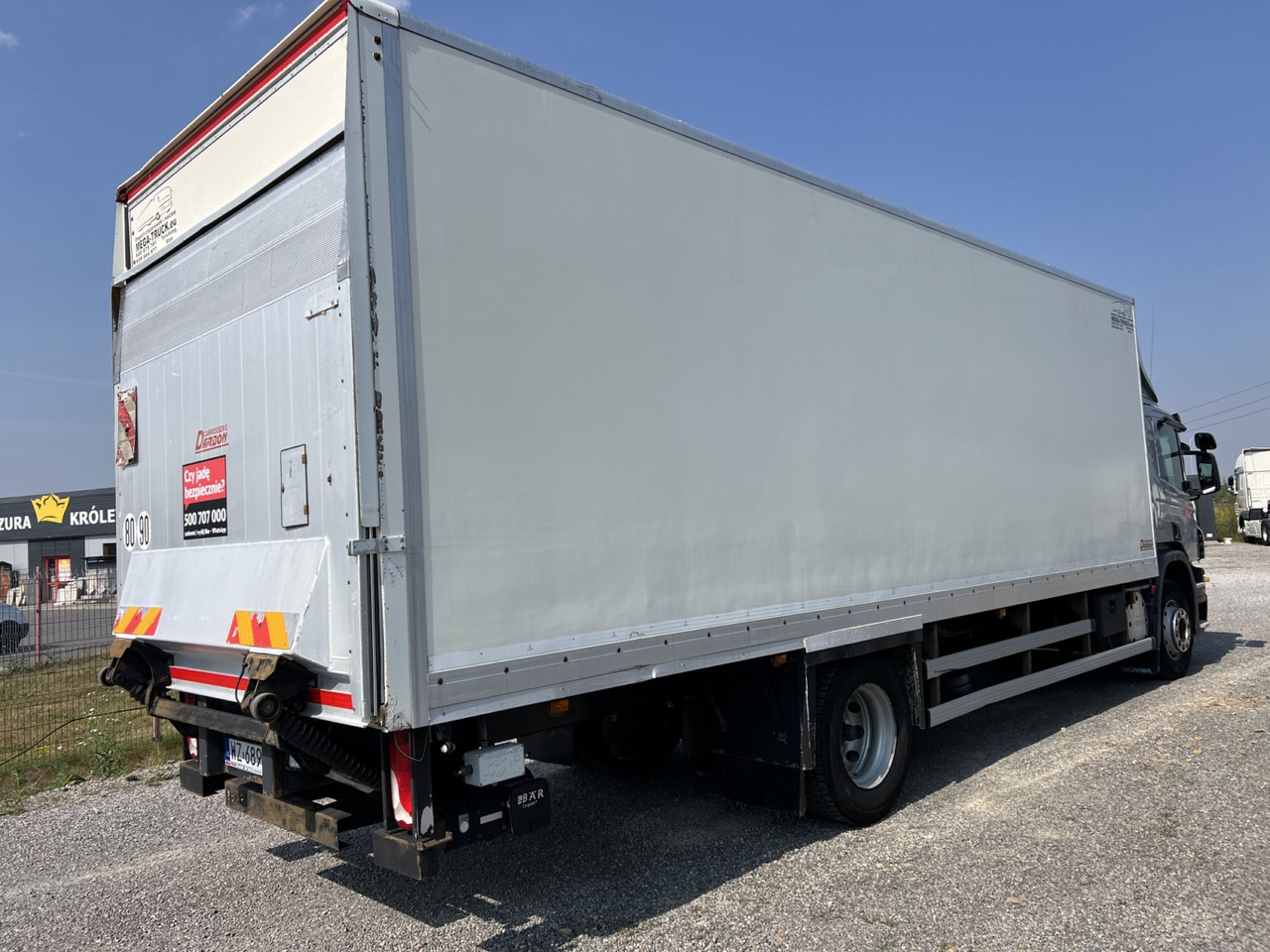 Dropside/ Flatbed truck Scania P320: picture 46 Dropside/ Flatbed truck Scania P320: picture 46