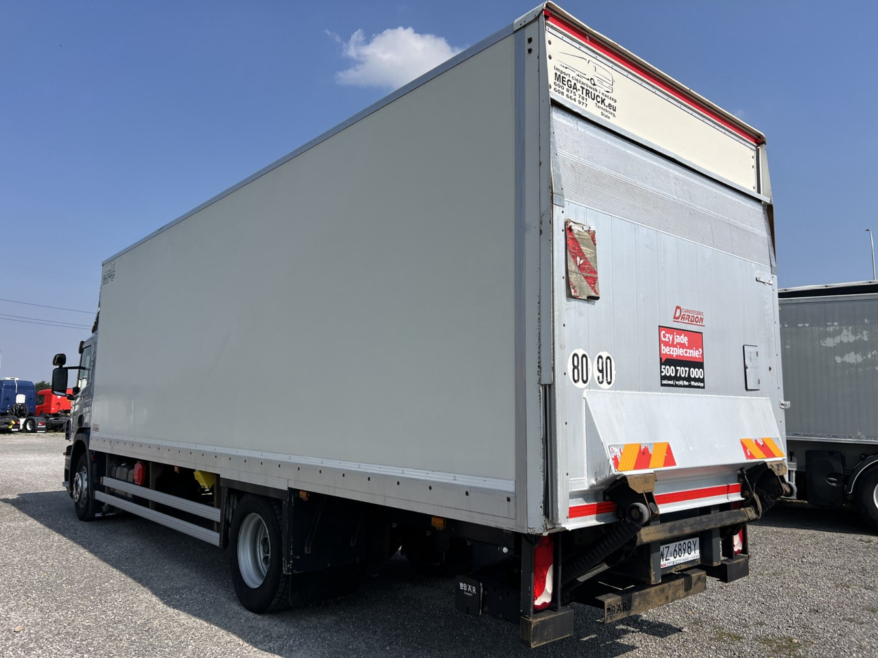 Dropside/ Flatbed truck Scania P320: picture 48 Dropside/ Flatbed truck Scania P320: picture 48