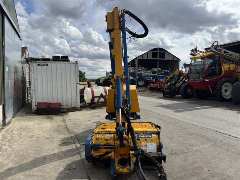 Bomford Turner B81-81T Hedge Cutter - Forestry equipment: picture 3 Bomford Turner B81-81T Hedge Cutter - Forestry equipment: picture 3