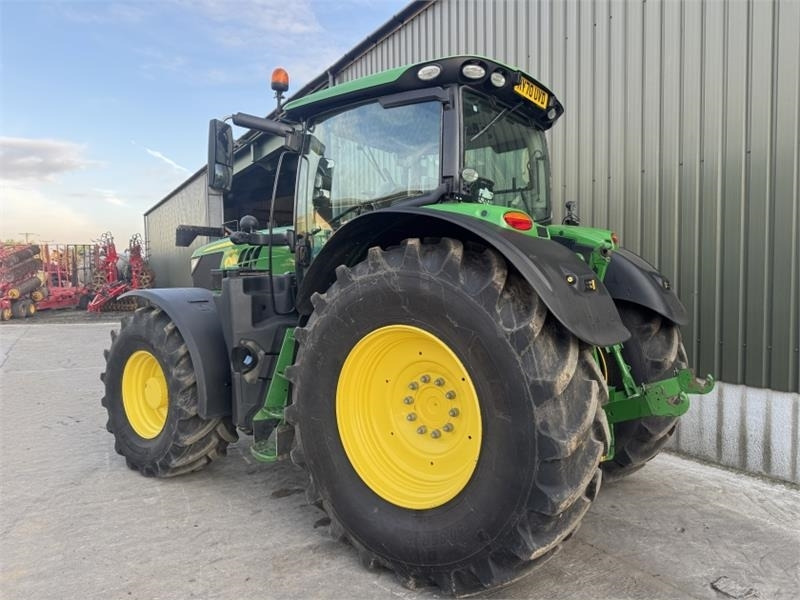 John Deere 6215R Command Pro **Ultimate Edition**Front PTO**V  - Farm tractor: picture 2 John Deere 6215R Command Pro **Ultimate Edition**Front PTO**V  - Farm tractor: picture 2