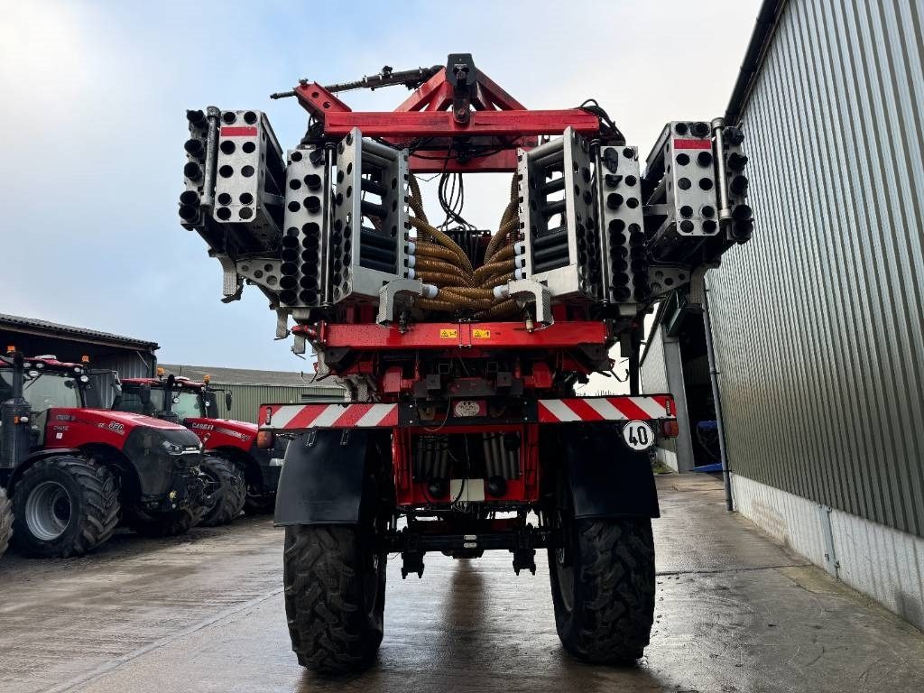 Kuhn AGT 6036 Boom Fertiliser Spreader - Fertilizer spreader: picture 4 Kuhn AGT 6036 Boom Fertiliser Spreader - Fertilizer spreader: picture 4