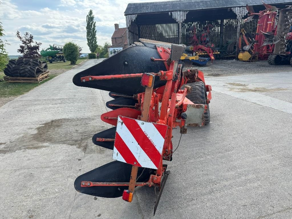 Kuhn VT 1180 M6H - Plow: picture 5 Kuhn VT 1180 M6H - Plow: picture 5