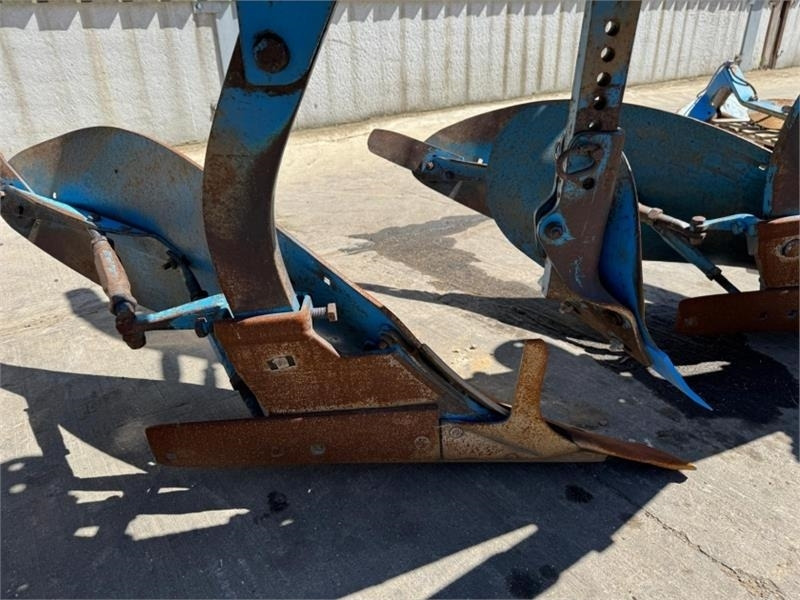 Lemken Lemken Euro Diamant 8 6+1 7 Furrow Plough - Plow: picture 4 Lemken Lemken Euro Diamant 8 6+1 7 Furrow Plough - Plow: picture 4