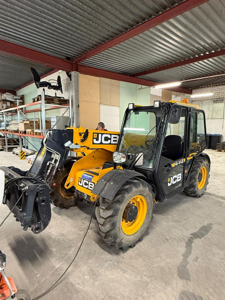 JCB JCB 525-60T5 HiViz - Telescopic wheel loader: picture 4 JCB JCB 525-60T5 HiViz - Telescopic wheel loader: picture 4