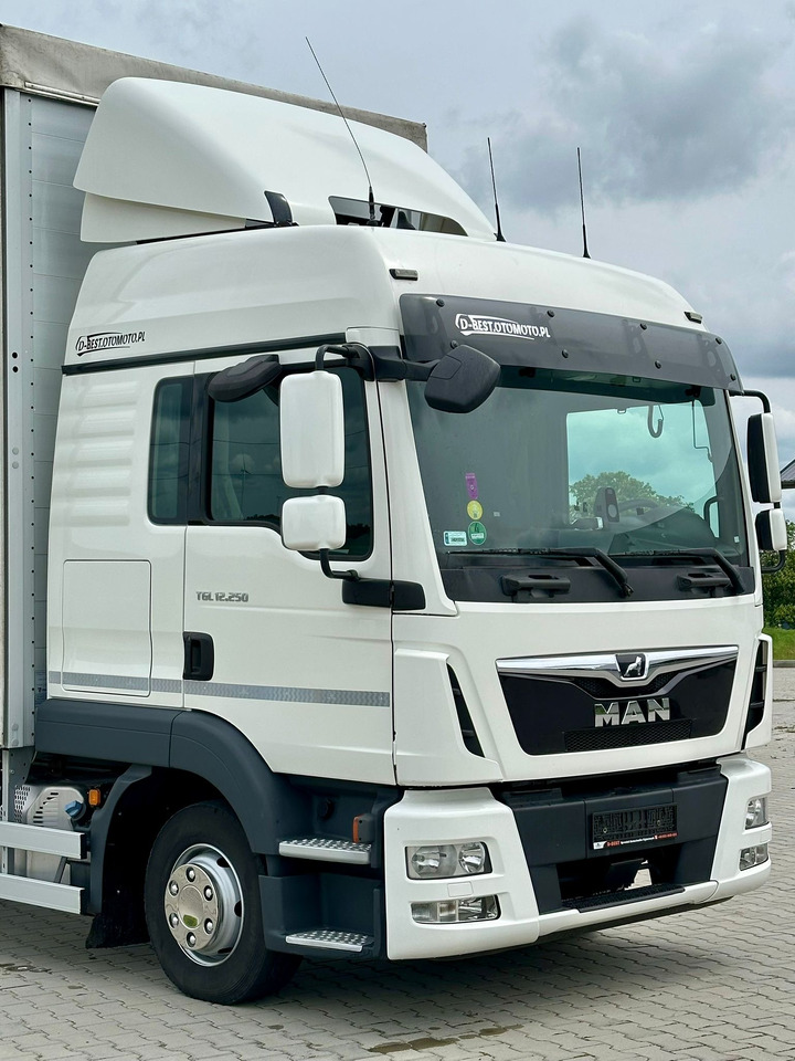 MAN TGL 12.250 / FIRANKA / 23 EUROPALETY / 9.5 M DŁUGOŚCI / NISKI PRZEBIEG / SYPIALKA / 2020 ROK - Curtainsider truck: picture 5 MAN TGL 12.250 / FIRANKA / 23 EUROPALETY / 9.5 M DŁUGOŚCI / NISKI PRZEBIEG / SYPIALKA / 2020 ROK - Curtainsider truck: picture 5