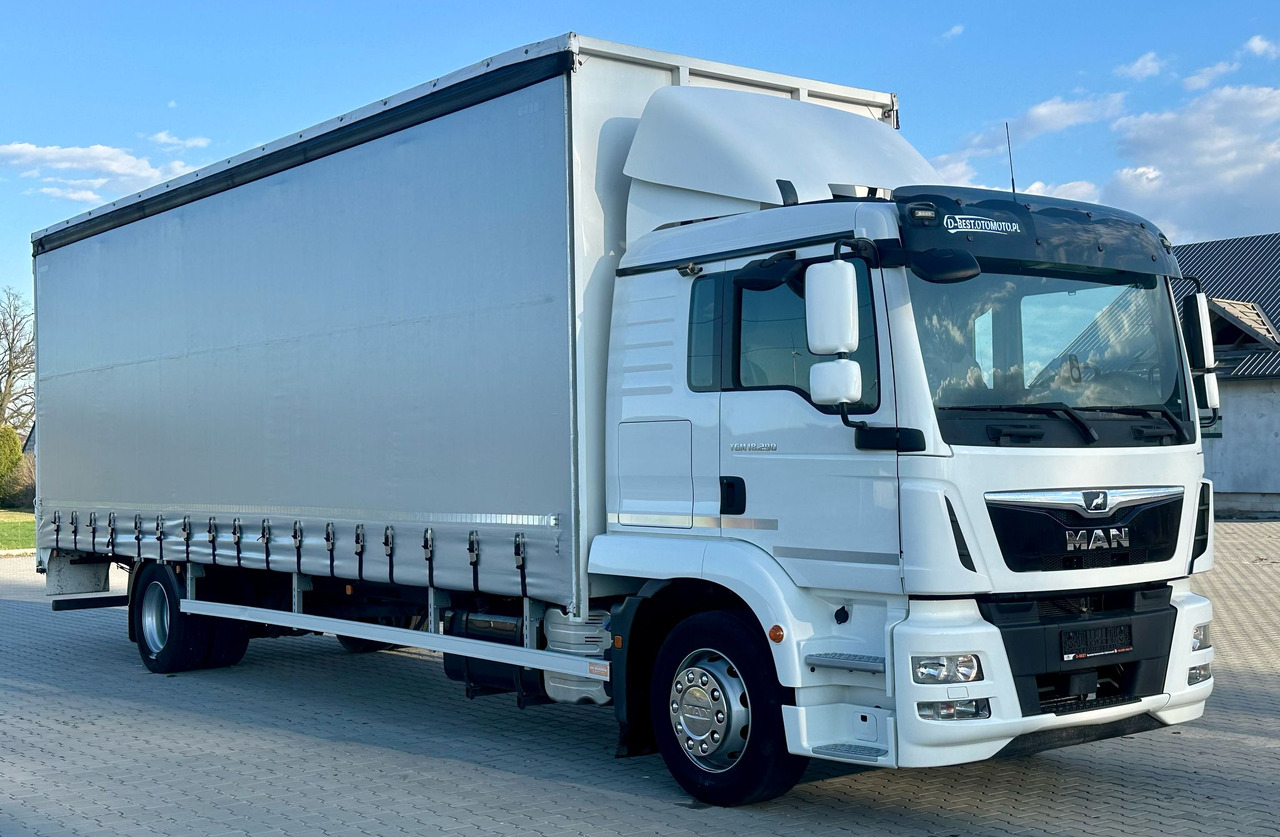 MAN TGM 18.290 / FIRANKA / WINDA / 22 EUROPALETY / AUTOMAT / SYPIALKA / 9 059 KG ŁADOWNOŚCI / NISKI PRZEBIEG / ZSUWANY DACH / EURO 6 - Curtainsider truck: picture 1 MAN TGM 18.290 / FIRANKA / WINDA / 22 EUROPALETY / AUTOMAT / SYPIALKA / 9 059 KG ŁADOWNOŚCI / NISKI PRZEBIEG / ZSUWANY DACH / EURO 6 - Curtainsider truck: picture 1