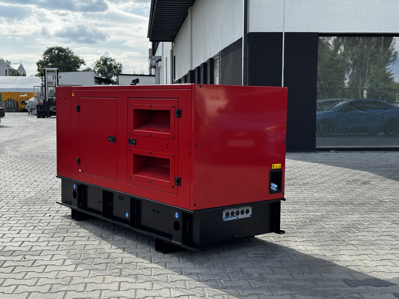 IVECO 80 kVA / 65 kW - Generator set: picture 3 IVECO 80 kVA / 65 kW - Generator set: picture 3