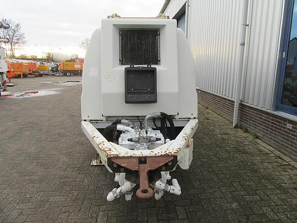 2014 SCHWING SP1800 D 129KW trailer pump - Stationary concrete pump: picture 3 2014 SCHWING SP1800 D 129KW trailer pump - Stationary concrete pump: picture 3